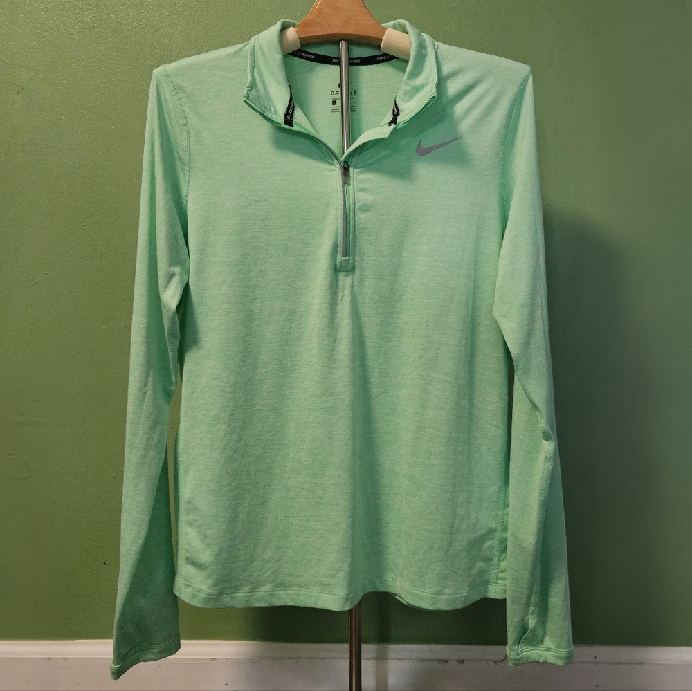 Nike Women's Dri-FIT Element 1/2-Zip Running Top - Mint Green‎